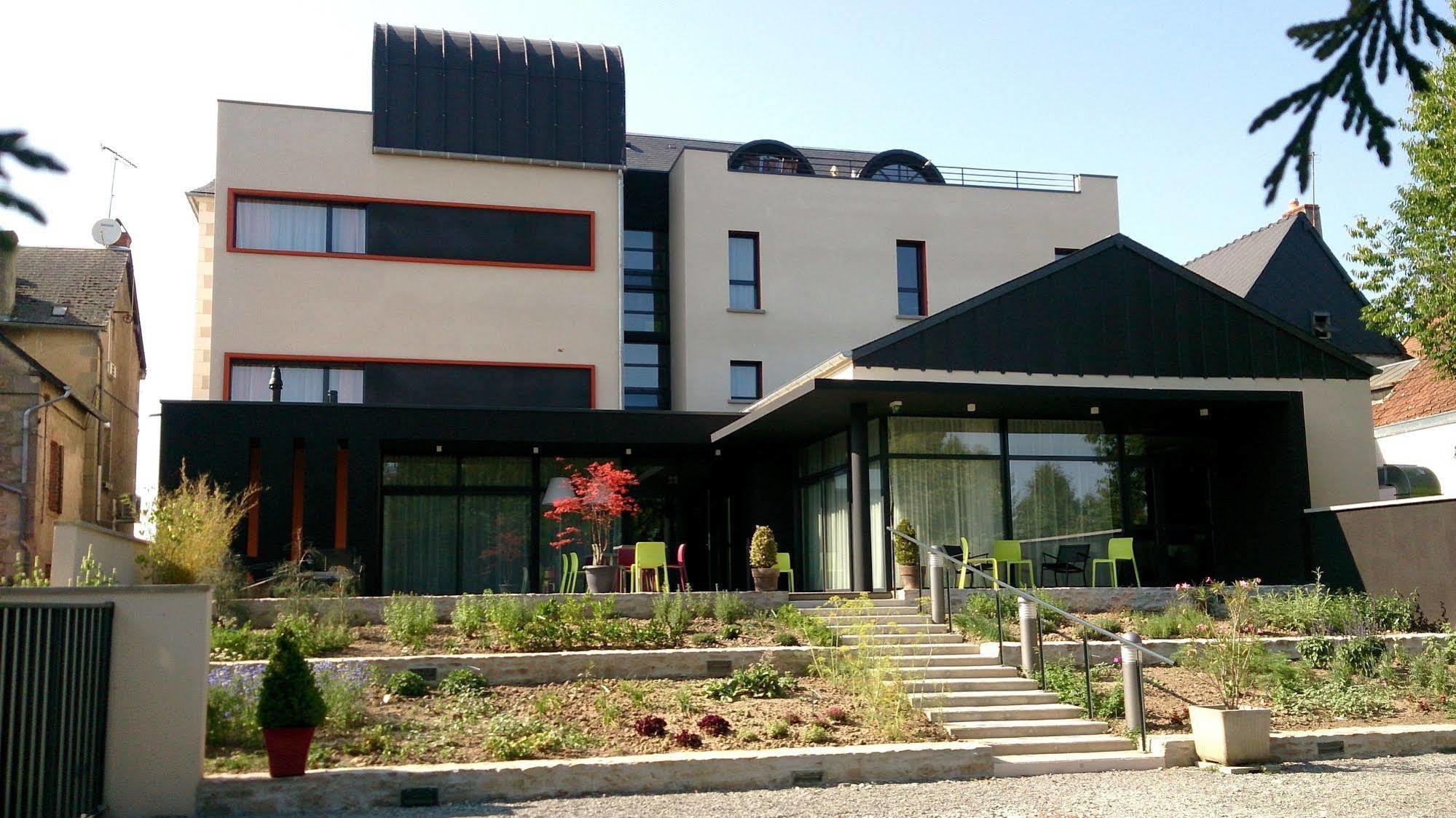 Logis Hotel Du Morvan - Restaurant La Table De Jerome Luzy Zewnętrze zdjęcie